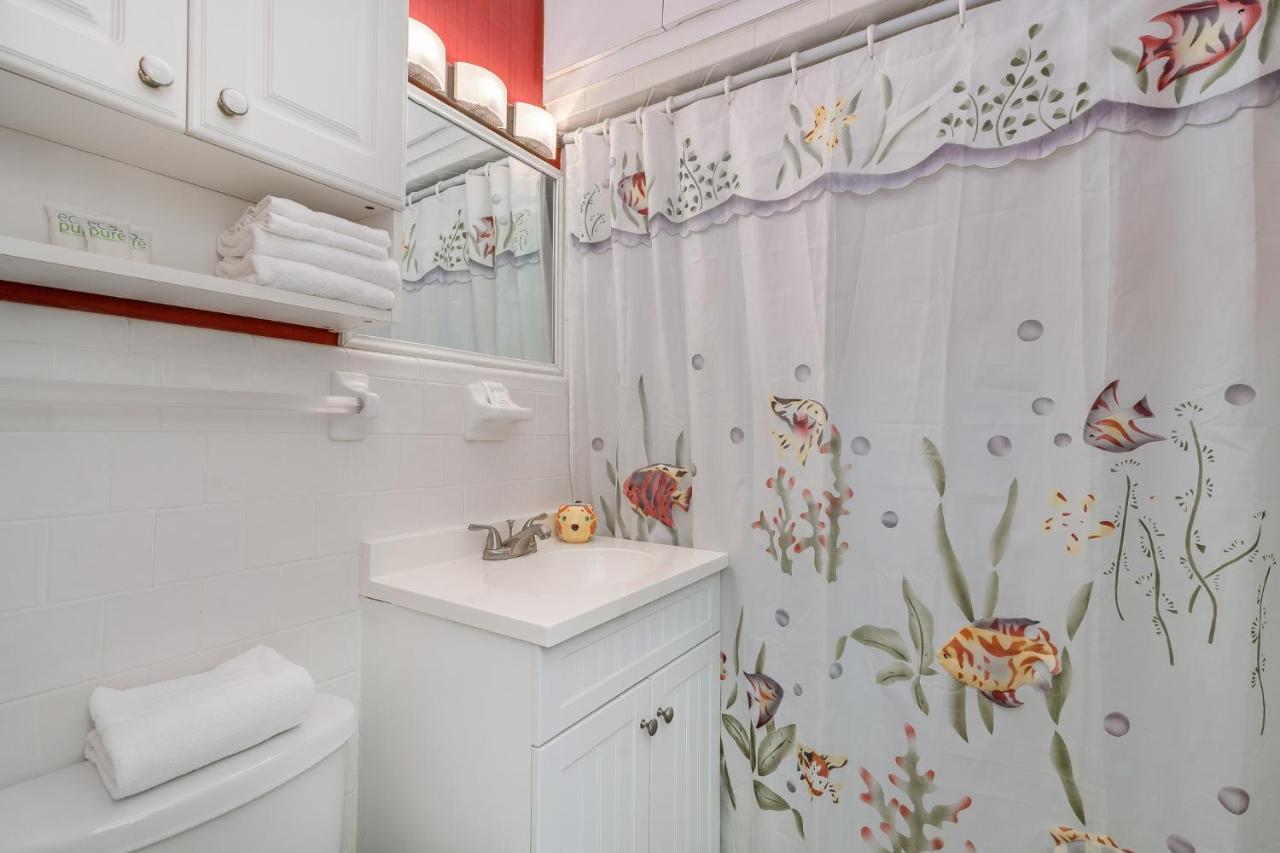 Sea Rocket 18 Apartment Сейнт Пийт Бийч Екстериор снимка
